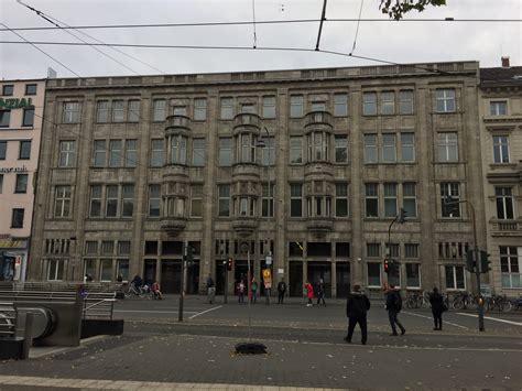 Herzlich willkommen im haus am dom! Ein Gebäude mit bewegter Geschichte: Das Bing-Haus am ...