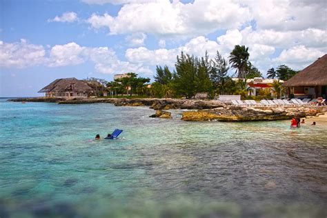 Playa Azul Beach Club Cozumel Mexico By Lee Vanderwalker