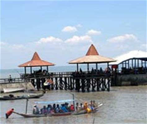 Taman hiburan pantai kenjeran (belum buka). Sparkling Surabaya Tourism Places