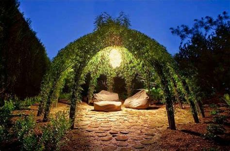 Willow Dome So Beautiful Outdoor Living Willow Outdoor Gardens