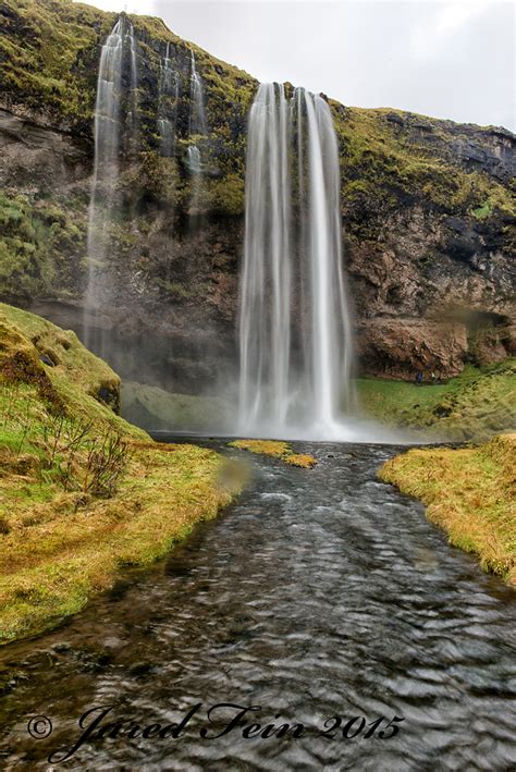 Seljalandsfoss Falls 1 One Of Many Beautiful Waterfalls Flickr