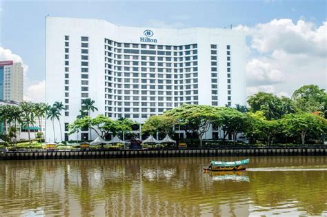 Stupid staff talk like a boss. Hilton Kuching Hotel - Deals, Photos & Reviews