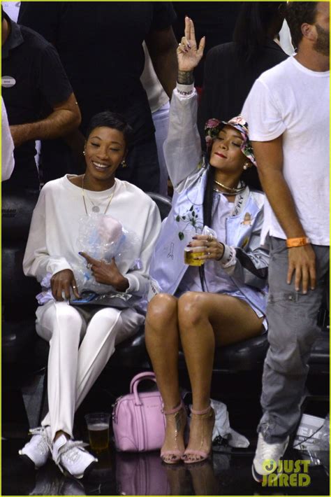 Rihanna Cheers On Lebron James At Nets Vs Heat Game Photo 3109083