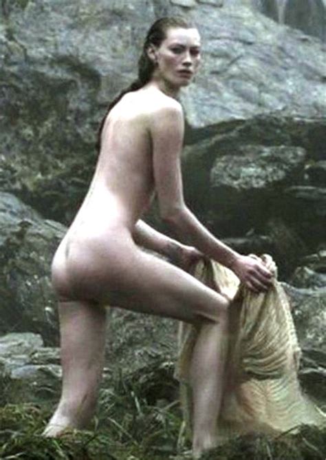 Naked Alyssa Sutherland In Vikings Free Download Nude Photo Gallery