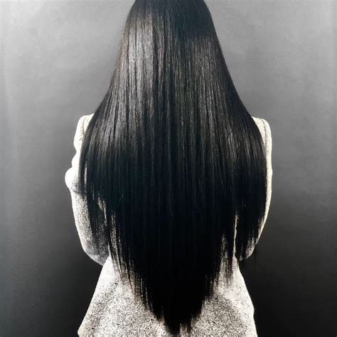 Pin By Yesenia Serrano On Hair V Cut Hair Straight Hair Cuts Long