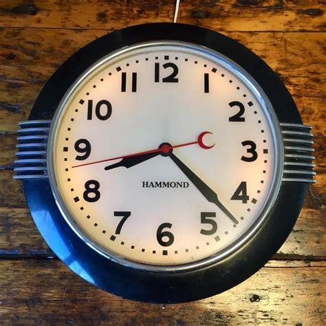 1930s Hammond Art Deco Wall Clock Chairish