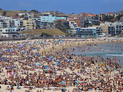Sydney Nsw And Bondi Beach Swelter In Summer Sun The Advertiser