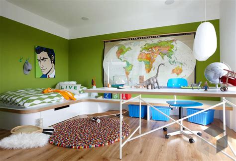 Offerten24 unterstützt sie bei der evaluation der häuser von schwörer. Kinderzimmer mit großem Schreibtisch in 2020 | Trendy ...