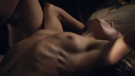 Nude Video Celebs Ellen Hollman Nude Spartacus S03e01 2013