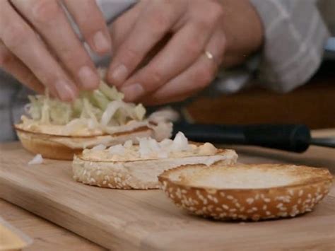 Make A Mcdonalds Big Mac In Your Kitchen Business Insider