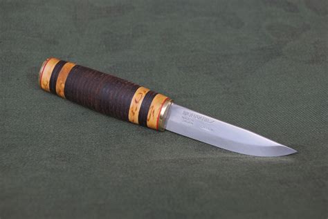 Scandinavian Bushcraft Knives Photos