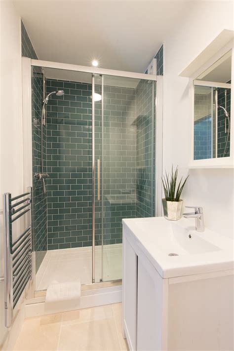 Small En Suite Shower Room Ideas 16 Best En Suite By Uk Bathroom Guru