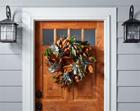 29 Modern Fall Wreath Ideas To Bring Autumn To Your Front Door