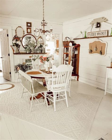 Cozy Cottage Farmhouse Dining Room In 2022 Farmhouse Dining Room