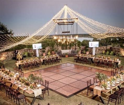 It's amazing how color preferences can. 15 Of The Most Stunning Outdoor Spring Weddings - Wedded ...