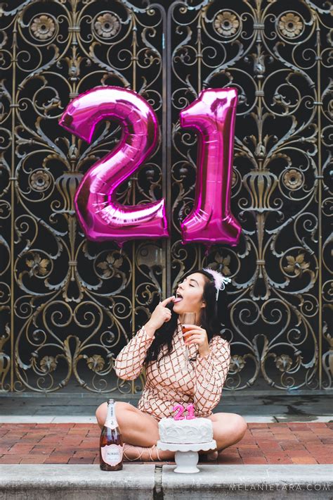 21st Birthday Cake Smash Melanie Lara Photography 21st Birthday Photoshoot 21st Birthday Girl