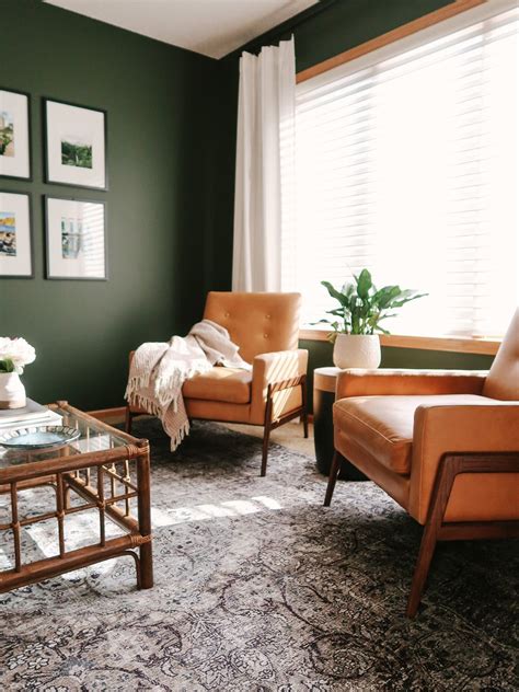 How To Decorate A Dark Green Living Room