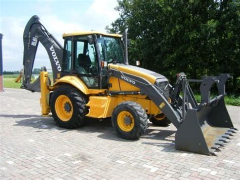 Volvo Backhoe Loader Bl61 86 Hp 7929 Kg Specification And Features