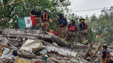 Temblor — sustantivo masculino 1. Vidente pronostica POTENTE temblor para México ¿Se ...