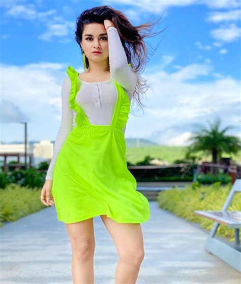 Avneet Kaur Hd Wallpapers And Hot Pics Free Download 2020 Imagelab99