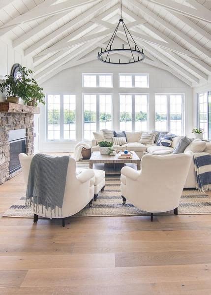 21 Insanely Gorgeous Hamptons Style Living Rooms To Inspire You White