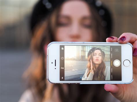 Mes Conseils Pour Réaliser Un Selfie Parfait La Minute Fashion