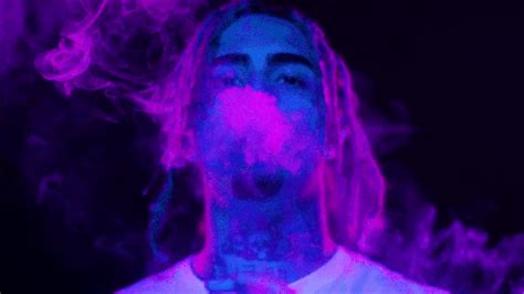 Animated gif discovered by 이레네. lil-pump-aesthetic | Tumblr
