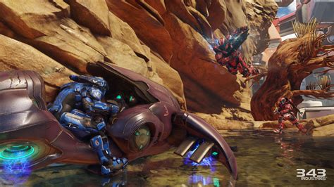 Halo 5 Guardians Forerunner Soldier Gets More Lore Details From 343