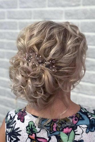 Pick from the most popular mother of the bride hairstyles in order to appear super stylish and graceful at the weddings. 41 Wedding Mother HAIRSTYLES - Rocked Buzz