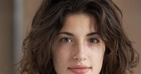 A View From The Beach Rule Saturday Goliath Girl Tania Raymonde