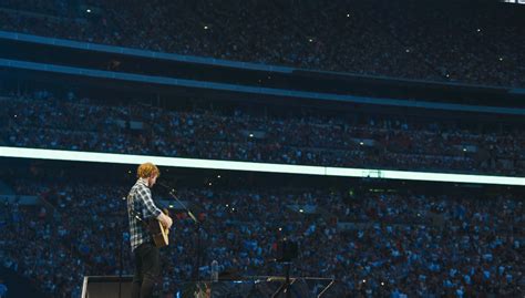 Ed Sheeran At The Etihad Zeelo Ed Sheeran Cool Wallpaper Concert