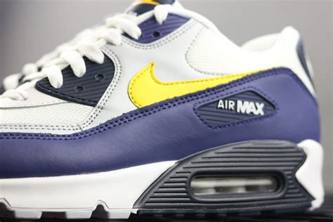 Nike Air Max 90 Essential “michigan” Whiteblue Tour Yellow