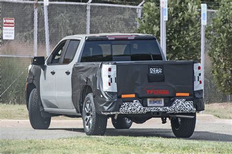 Video New 2022 Chevy Silverado Prototype Reveals A Huge Screen And