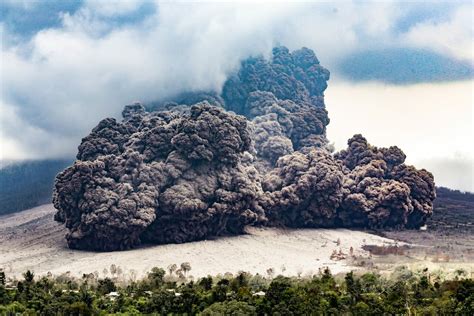 Behind The Long Runout Of Deadly Pyroclastic Density Currents Earth