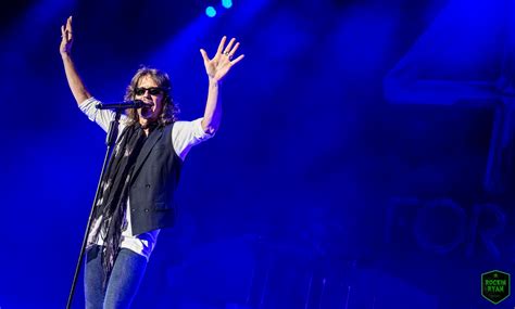 Foreigner Delivers A Night Of Endless Hits Out On Their 40th