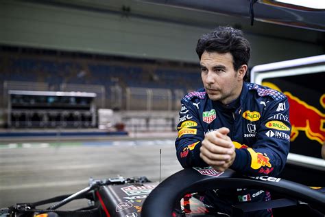 Get the latest updates as well as news on red bull f1 driver sergio perez and his net worth, earnings, salary, endorsements of 2021 season. F1: 'Checo' Pérez queda en la 12° posición del Gran Premio ...