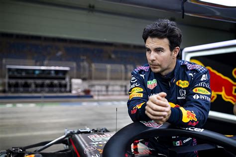 Sergio checo pérez es de los pilotos mejor pagados de la fórmula 1, de acuerdo a una publicación de un medio especializado en finanzas. F1: 'Checo' Pérez queda en la 12° posición del Gran Premio ...