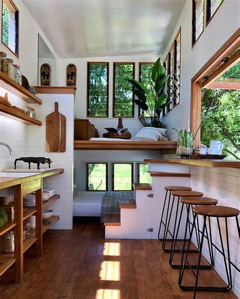 Top Modern Cabin Houses We Ve Seen This Season Modern Tiny House Small House Design Tiny