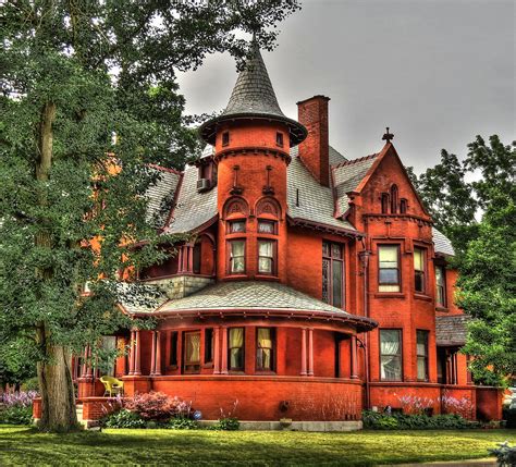 The 15 Most Amazing Photos of Restored Victorian Houses