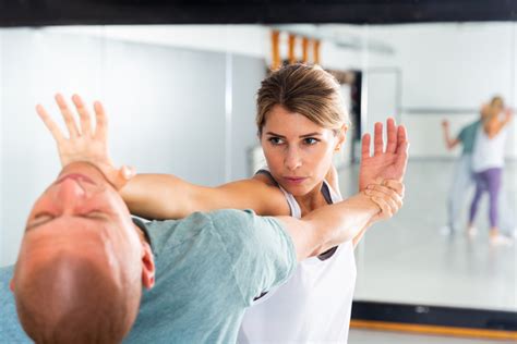 More Women Should Learn Self Defense By Taking Up Martial Arts