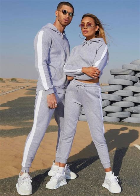 Unisex Her Contrast Paneled Crop Hooded Tracksuit Manufacturer And Suppliers Matching Couple