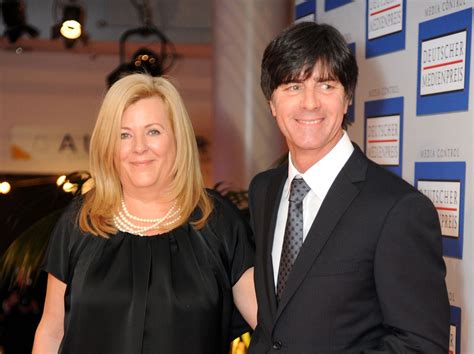 Aktuelle ehefrau von joachim löw. Jogi Löw & seine Daniela: Überraschender Neuanfang! | InTouch