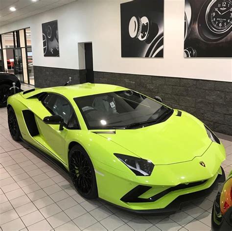 Lamborghini Aventador S Painted In Verde Themis Photo Taken By Waleed