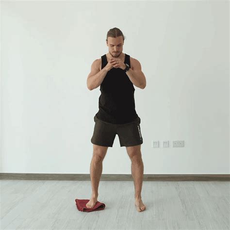 Perfecting The Lateral Lunge Expert Tips Benefits And Key Variations