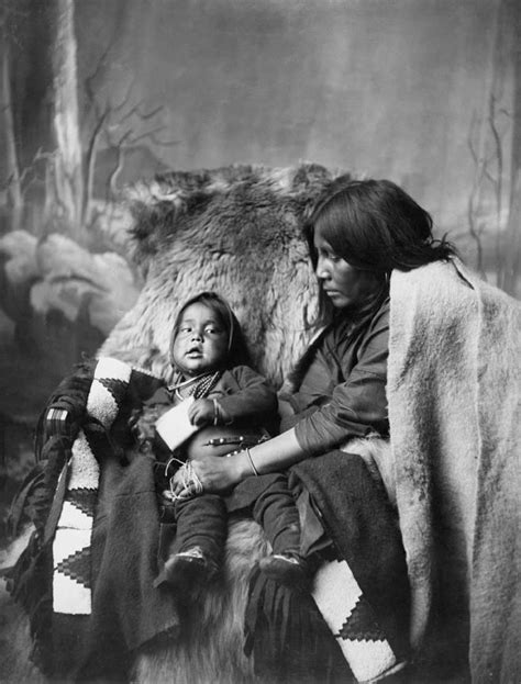 Rare Old Photos Of Native American Women And Children