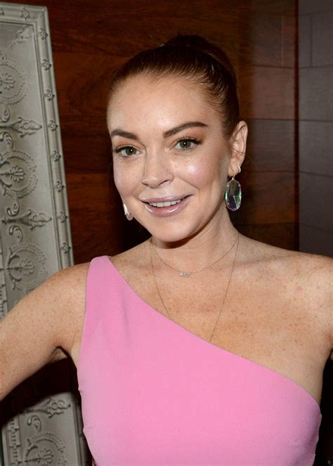 Lindsay Lohan In Pink Dress Hot Celebs Home