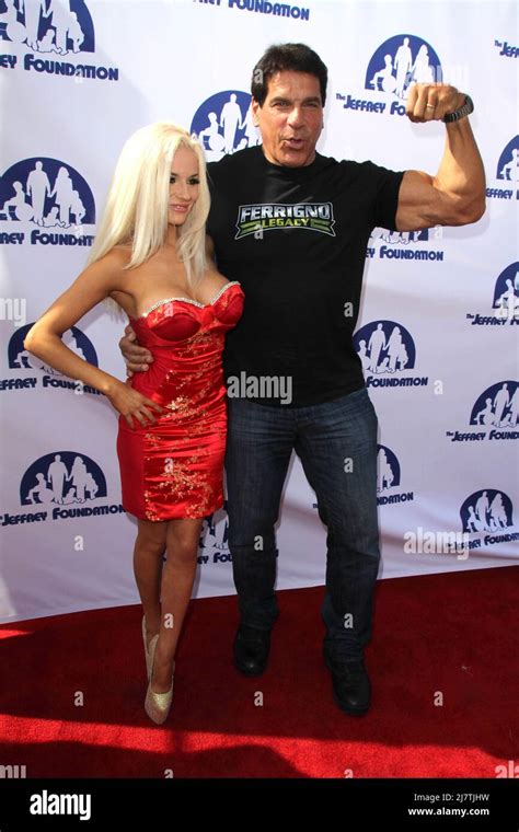 Los Angeles Oct 14 Courtney Stodden Lou Ferrigno At The Jeffrey