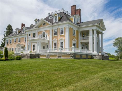 The Elegant Colonial Style Residence Was Built In 1908 Mansions