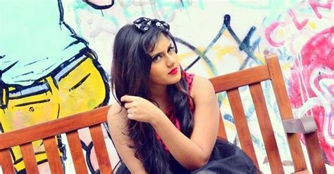 Hot Sri Lanka Actress Shanudri Priyasad New Photos ~ Real Gossip Mart