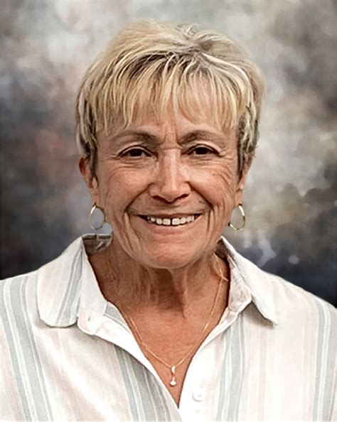 LISE CLARK (NÉE MAISONNEUVE) – Lamarre & Son Funeral Home